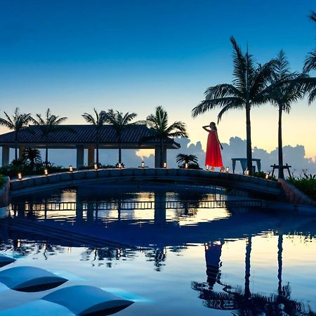 منتجع وسبا أوكيناوا ماريوت ناغُ المظهر الخارجي الصورة The pool at the hotel