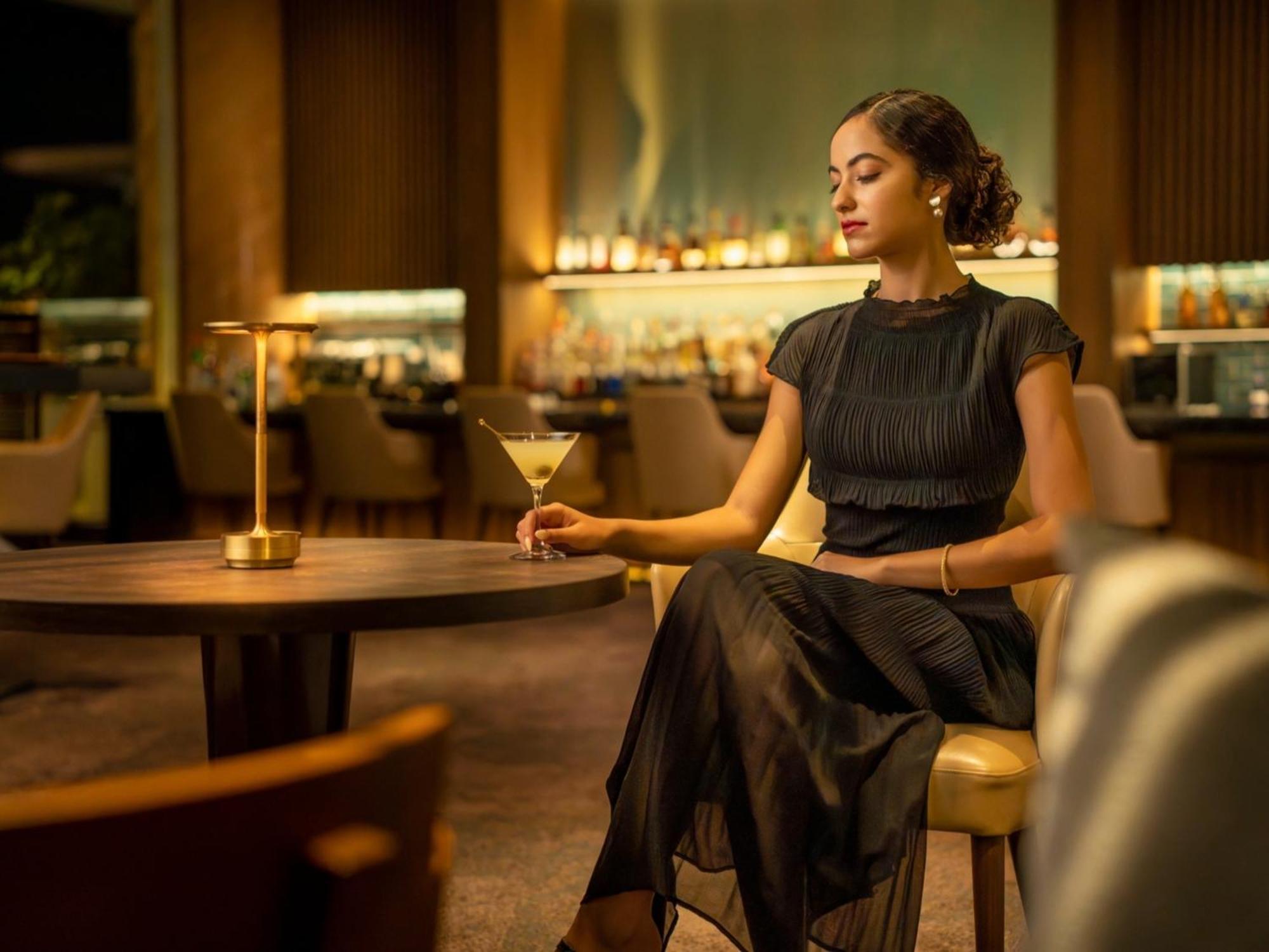 منتجع وسبا أوكيناوا ماريوت ناغُ المظهر الخارجي الصورة The Bar