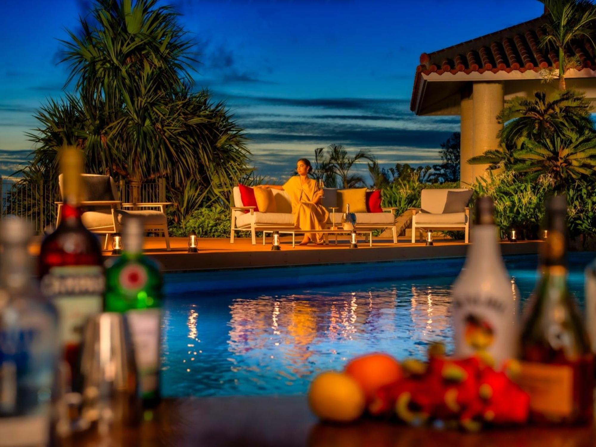 منتجع وسبا أوكيناوا ماريوت ناغُ المظهر الخارجي الصورة The pool at the hotel