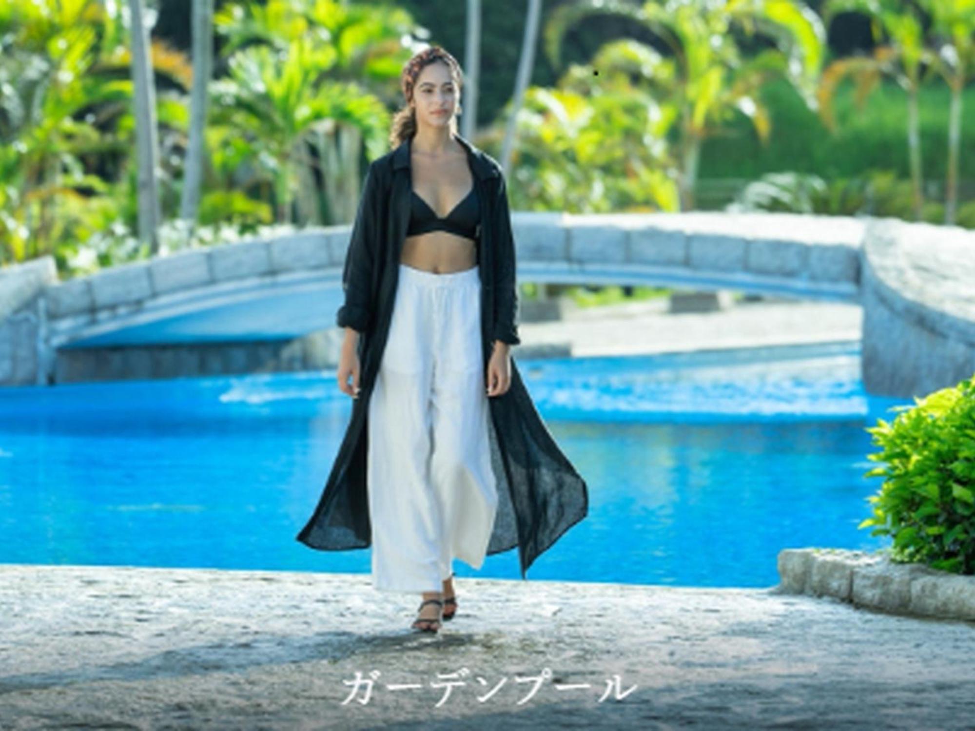 منتجع وسبا أوكيناوا ماريوت ناغُ المظهر الخارجي الصورة Cover of the single "Ocean Pool"
